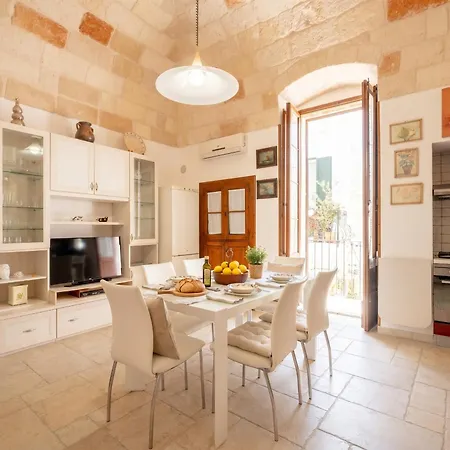 Casa Tino Apartahotel 4*